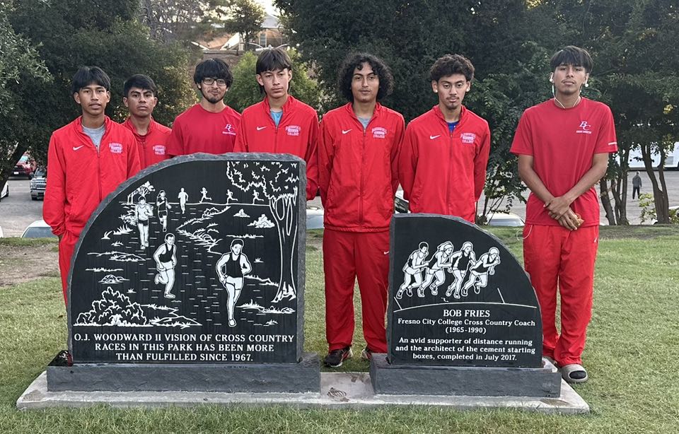 Men's Cross-Country Finish 12th at the Crush Invitational