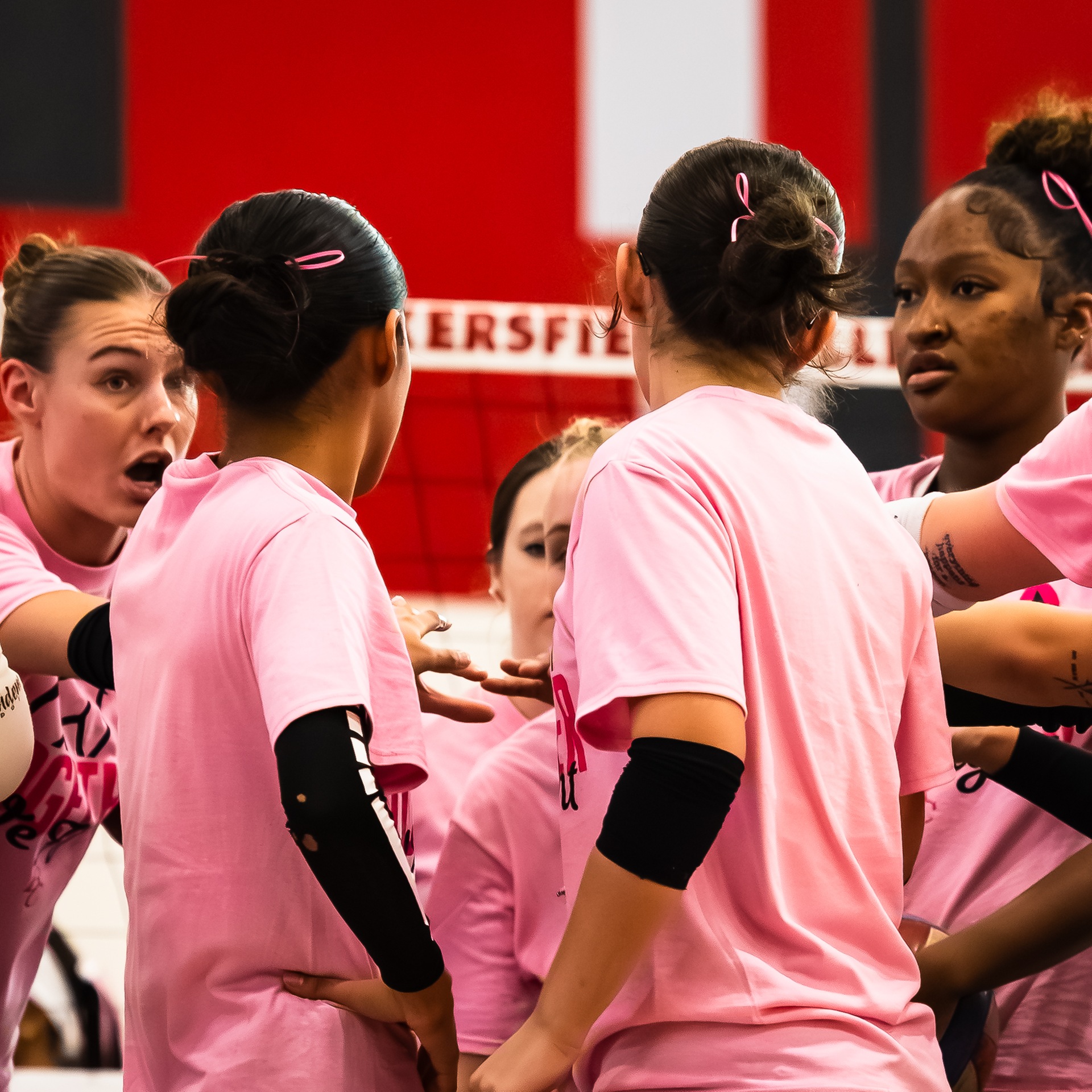 Renegades Battle in Five-Set Thriller Against Santa Monica