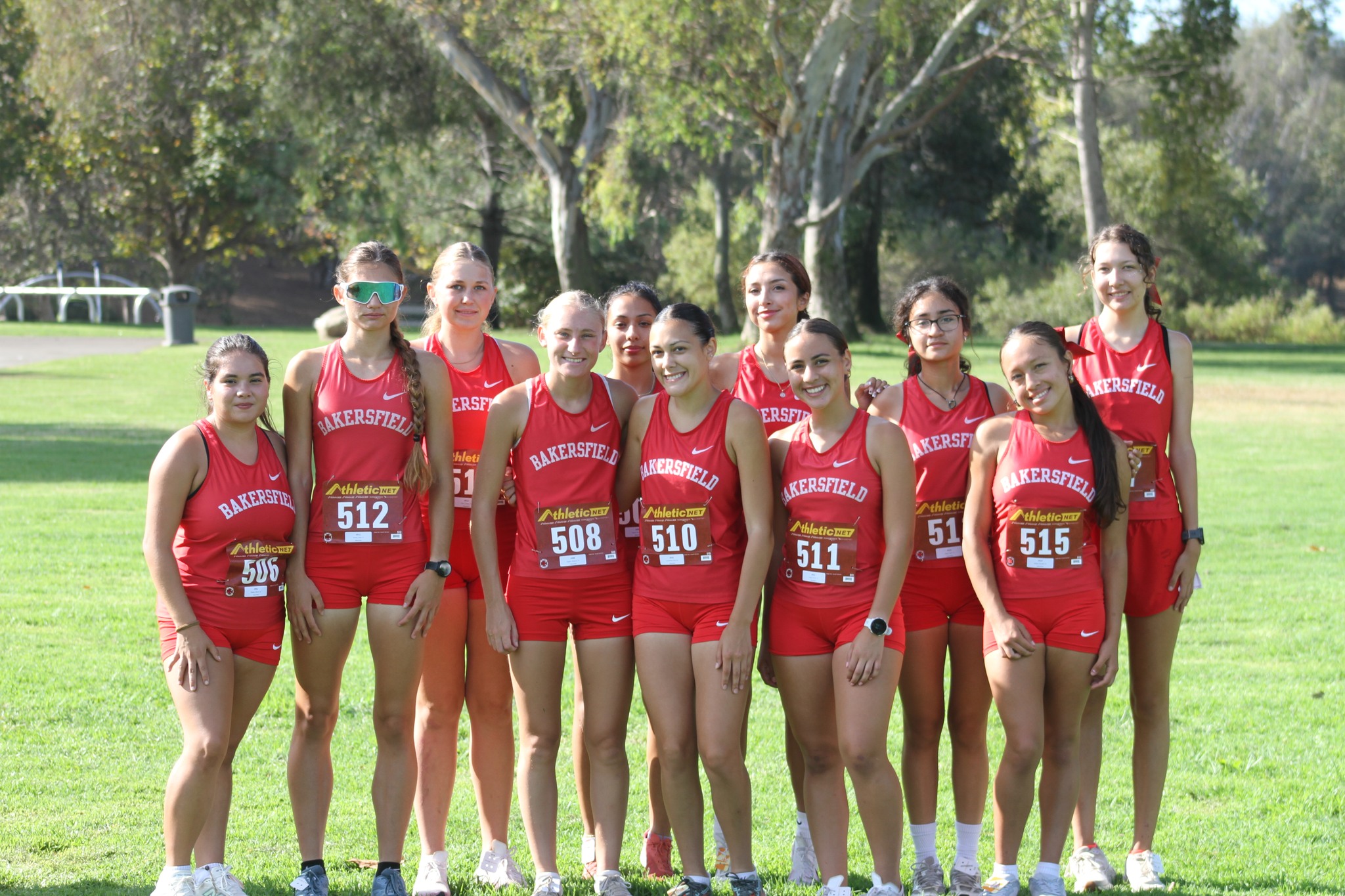 Women's Cross-Country Finishes Fifth out of 15 Teams